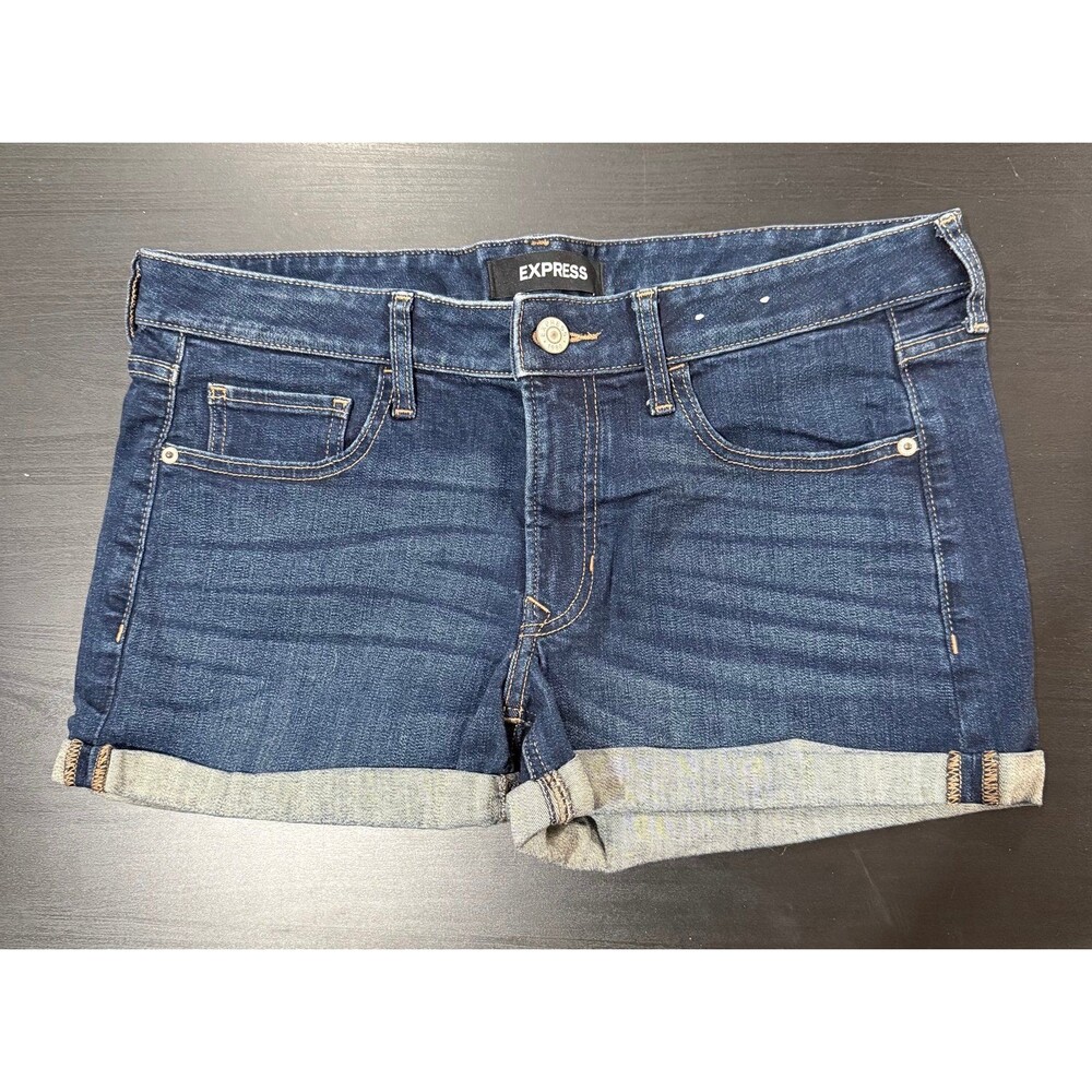 Express size 10 denim shortie relaxed low rise stretch+